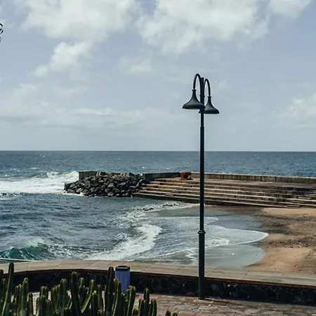 Casa Mila 아파트 테예나